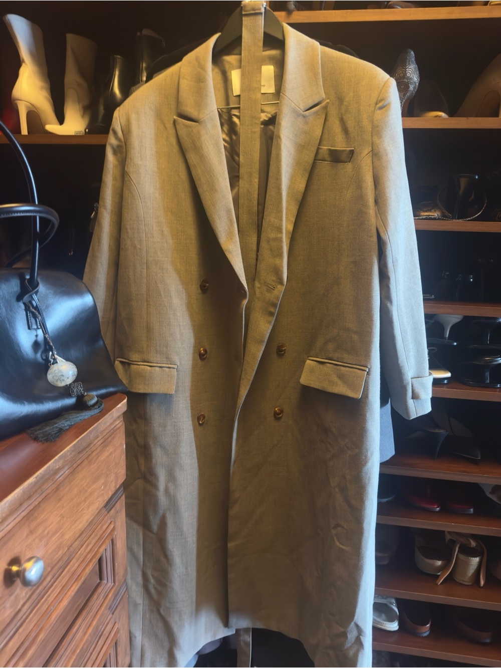 The Frankie  Shop Double-Breasted Oversized Coat - Taupe